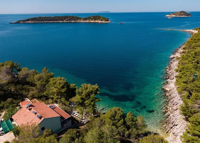 Melanie - Five Bedroom House Hébergement de vacances Blato (Korcula)