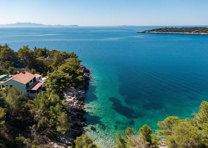 Melanie - Five Bedroom House * Blato (Korcula)
