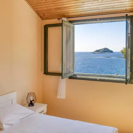 Vikendica Melanie - Five Bedroom House