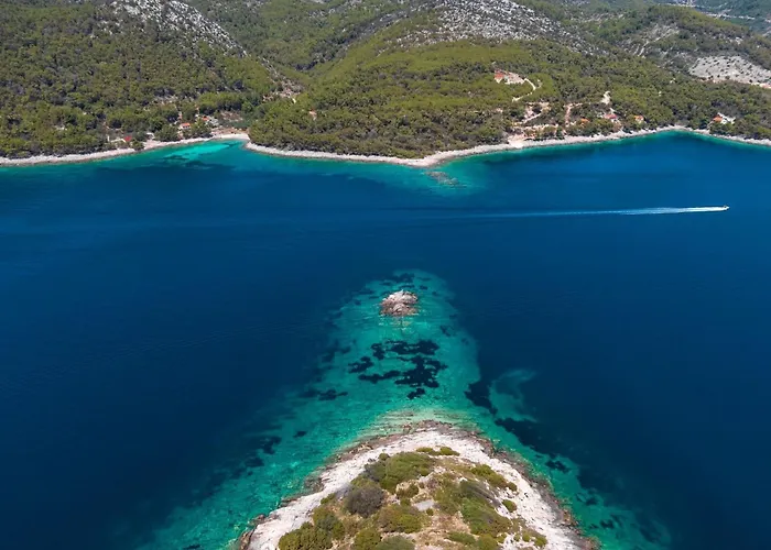 Melanie - Five Bedroom House Vakantiehuis Blato (Korcula)